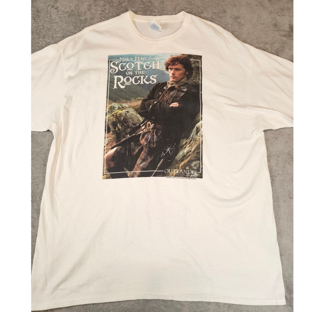 vintage Outlander Jamie Fraser Scotch On The Rocks Graphic Tee Cream Mens 2XL